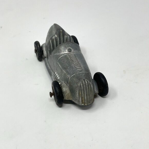 Vintage Tootsie Toy Race Car Number 3 Silver Metal Made in USA Collectible - Picture 2 of 8